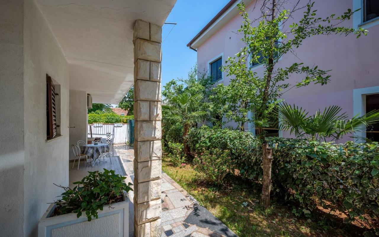 Apartmani Lido Bašanija Екстериор снимка